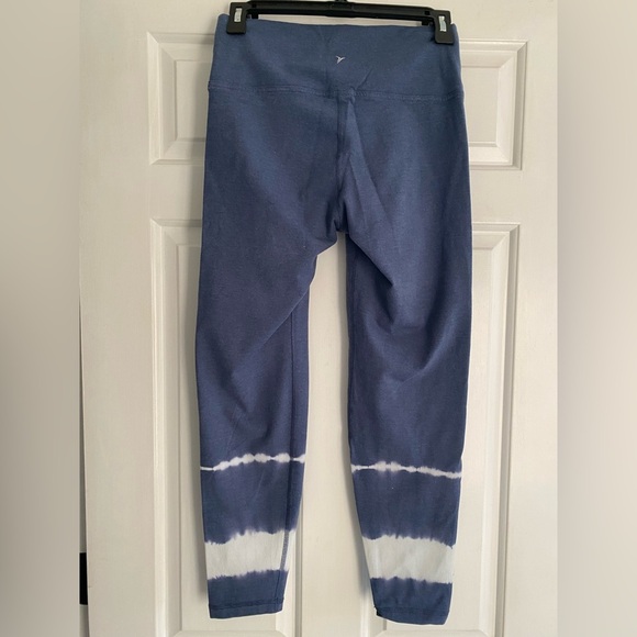 Old Navy Tie Die Stripe Balance Leggings Size M - Picture 4 of 6